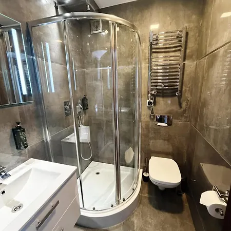 Готель Edel Wellness Sleep & *