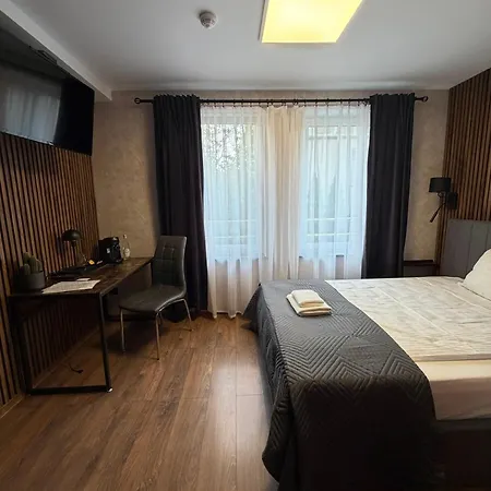 Edel Wellness Sleep & Hotel *